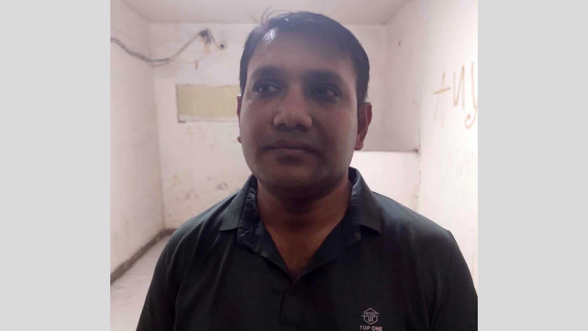 মোহাম্মদপুরে কার্যক্রম নিষিদ্ধ আওয়ামী লীগ নেতা গ্রেফতার