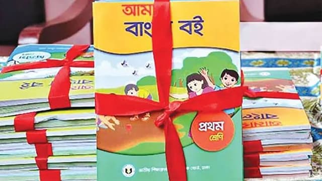 প্রাথমিকে ৯৩, মাধ্যমিকের ৫৭ শতাংশ বই ছাপা শেষ, নভেম্বরে শতভাগ সরবরাহের লক্ষ্য