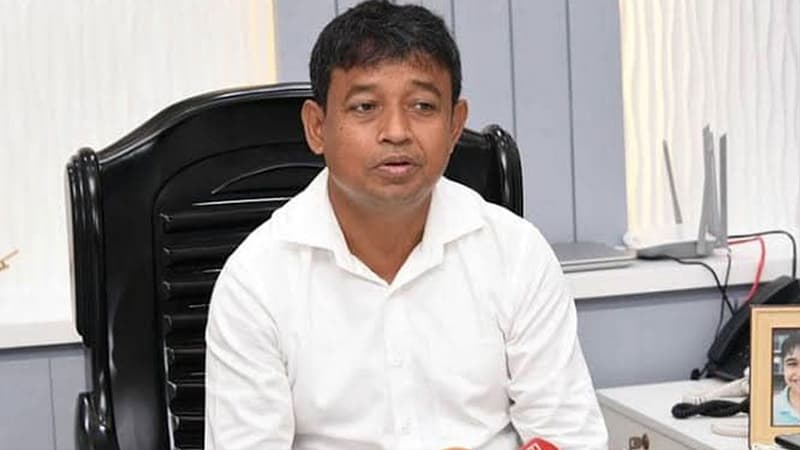 পুলিশ কর্মকর্তা হারুন বরখাস্ত