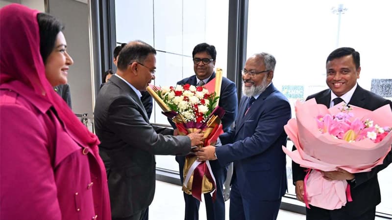 জাপান পৌঁছেছেন প্রধানমন্ত্রী