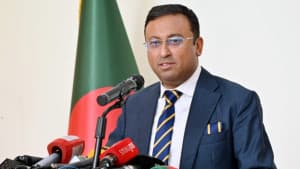 ভারতের কাছে পানির ন্যায্য হিস্যা আদায়ে বাংলাদেশের অবস্থান স্পষ্ট: পররাষ্ট্র প্রতিমন্ত্রী ছবিতে ভারতের কাছে পানির ন্যায্য হিস্যা আদায়ে বাংলাদেশের অবস্থান স্পষ্ট: পররাষ্ট্র প্রতিমন্ত্রী সংক্রান্ত দৃশ্য