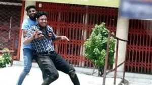 যাত্রাবাড়ীতে তাইম হত্যা মামলা: ১১ আসামির বিরুদ্ধে যুক্তিতর্ক শুরু ছবিতে যাত্রাবাড়ীতে তাইম হত্যা মামলা: ১১ আসামির বিরুদ্ধে যুক্তিতর্ক শুরু সংক্রান্ত দৃশ্য