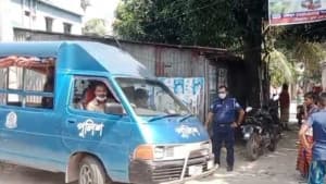 স্ত্রীর সঙ্গে মনমালিন্য, নিখোঁজের দুই দিন পর ঘরেই পাওয়া গেল স্বামীর বস্তাবন্দি মরদেহ ছবিতে স্ত্রীর সঙ্গে মনমালিন্য, নিখোঁজের দুই দিন পর ঘরেই পাওয়া গেল স্বামীর বস্তাবন্দি মরদেহ সংক্রান্ত দৃশ্য