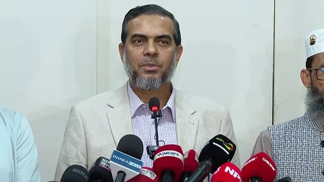 ‘ক্রসফায়ার’ নিয়ে আইজিপির বক্তব্যের প্রতিবাদ জামায়াতের ‘ক্রসফায়ার’ নিয়ে আইজিপির বক্তব্যের প্রতিবাদ জামায়াতের