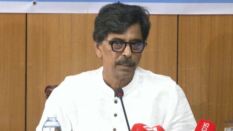 খাদ্য উৎপাদনে পরিমাণের চেয়ে গুণগত মান নিশ্চিত করতে হবে: কৃষিমন্ত্রী খাদ্য উৎপাদনে পরিমাণের চেয়ে গুণগত মান নিশ্চিত করতে হবে: কৃষিমন্ত্রী