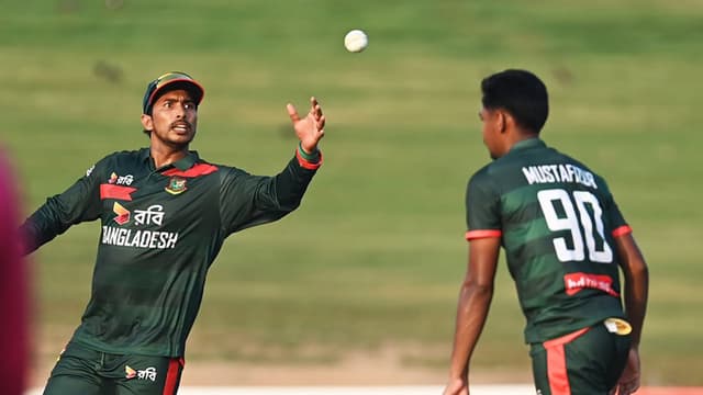 বাংলাদেশকে আইসিসির জরিমানা বাংলাদেশকে আইসিসির জরিমানা