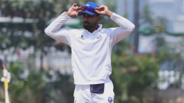 ৪০০ করে ব্র্যাডম্যান-লারা-হানিফদের পাশে ‘অখ্যাত’ সুতার ৪০০ করে ব্র্যাডম্যান-লারা-হানিফদের পাশে ‘অখ্যাত’ সুতার