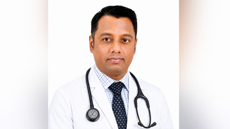স্ট্রোকের প্রতিটি মিনিট গুরুত্বপূর্ণ: দ্রুত চিকিৎসায় বাঁচতে পারে জীবন স্ট্রোকের প্রতিটি মিনিট গুরুত্বপূর্ণ: দ্রুত চিকিৎসায় বাঁচতে পারে জীবন