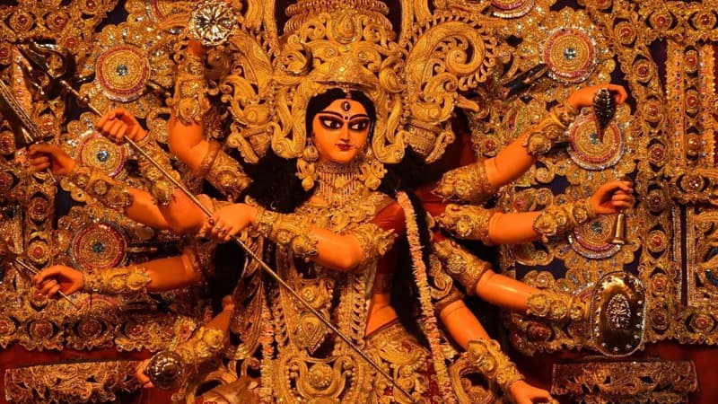শারদীয় দুর্গাপূজার আজ মহানবমী শারদীয় দুর্গাপূজার আজ মহানবমী