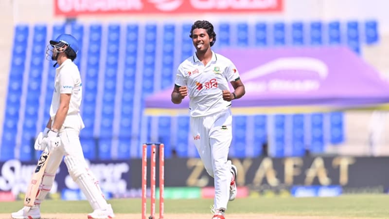 পেসারদের তোপে বিধ্বস্ত আফগানিস্তান, বড় লিড বাংলাদেশের পেসারদের তোপে বিধ্বস্ত আফগানিস্তান, বড় লিড বাংলাদেশের