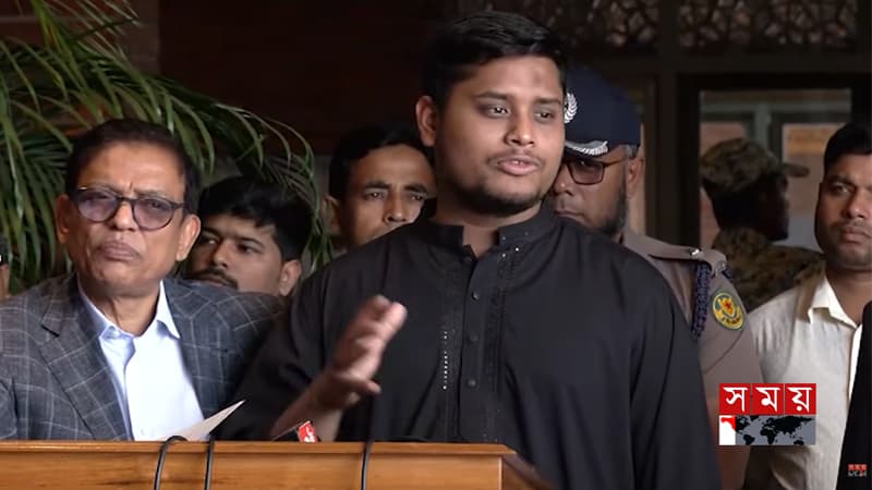 আইজিপি ক্রসফায়ারের হুমকি দিচ্ছেন, তার বিষয়ে সরকারকে সিদ্ধান্ত নিতে হবে: হাসনাত আইজিপি ক্রসফায়ারের হুমকি দিচ্ছেন, তার বিষয়ে সরকারকে সিদ্ধান্ত নিতে হবে: হাসনাত