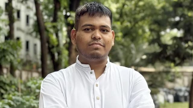 স্বেচ্ছাসেবক শক্তির আহ্বায়ক মাহিন সরকার স্বেচ্ছাসেবক শক্তির আহ্বায়ক মাহিন সরকার