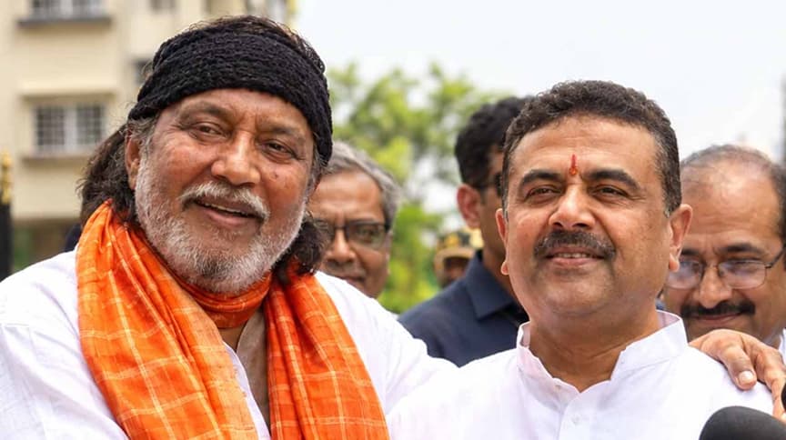 ক্যাবিনেট মন্ত্রীর মর্যাদায় পশ্চিমবঙ্গ সরকারের উপদেষ্টা মিঠুন চক্রবর্তী ক্যাবিনেট মন্ত্রীর মর্যাদায় পশ্চিমবঙ্গ সরকারের উপদেষ্টা মিঠুন চক্রবর্তী
