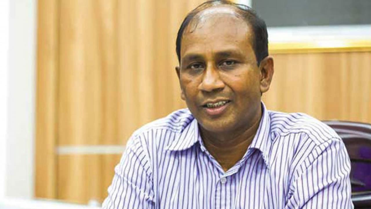 শ্যালকের অবৈধ সম্পদের মামলায় ফাঁসছেন মনিরুল শ্যালকের অবৈধ সম্পদের মামলায় ফাঁসছেন মনিরুল