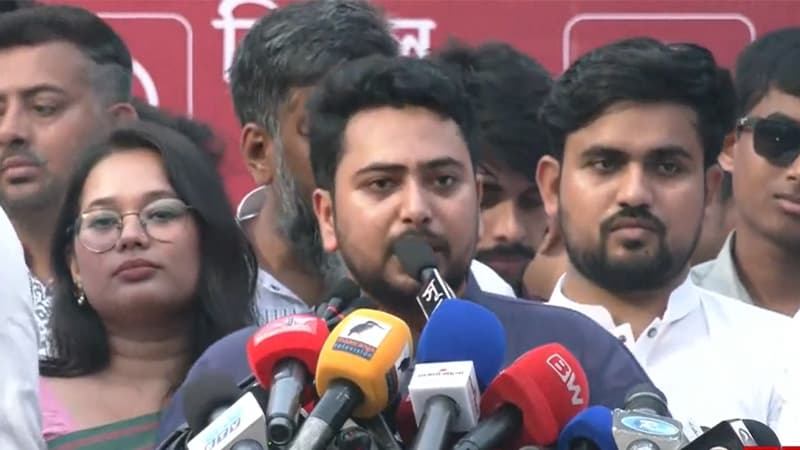 পতিত স্বৈরাচারের ফেরা ঠেকাতে পারবে না নব্য স্বৈরাচার: নাহিদ পতিত স্বৈরাচারের ফেরা ঠেকাতে পারবে না নব্য স্বৈরাচার: নাহিদ