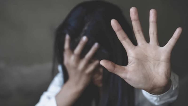 চীনে পাচারের উদ্দেশ্যে আটকে রাখা ১২ পাহাড়ি নারী উদ্ধার চীনে পাচারের উদ্দেশ্যে আটকে রাখা ১২ পাহাড়ি নারী উদ্ধার