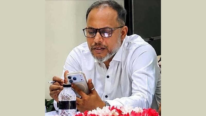 ছাত্রদল নেতা শাকিল হত্যা: এমপি আজিজের ছেলে পুলিশ হেফাজতে ছাত্রদল নেতা শাকিল হত্যা: এমপি আজিজের ছেলে পুলিশ হেফাজতে