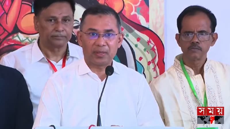 জুলাই অভ্যুত্থানকে বিতর্কিত করার চেষ্টা করছে একটি মহল: প্রধানমন্ত্রী জুলাই অভ্যুত্থানকে বিতর্কিত করার চেষ্টা করছে একটি মহল: প্রধানমন্ত্রী