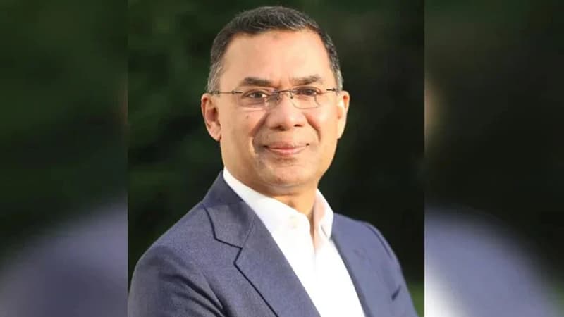 মোংলা বন্দর পরিদর্শনে প্রধানমন্ত্রী তারেক রহমান মোংলা বন্দর পরিদর্শনে প্রধানমন্ত্রী তারেক রহমান