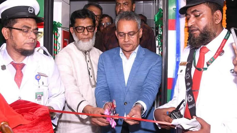 ঢাকা-কক্সবাজার রুটে চালু মহানগর এক্সপ্রেস, থামবে যেসব স্টেশনে ঢাকা-কক্সবাজার রুটে চালু মহানগর এক্সপ্রেস, থামবে যেসব স্টেশনে