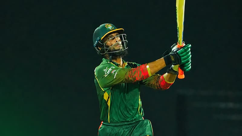 রিয়াদের ঝড়েও অস্ট্রেলিয়ার কাছে হার বাংলাদেশের রিয়াদের ঝড়েও অস্ট্রেলিয়ার কাছে হার বাংলাদেশের