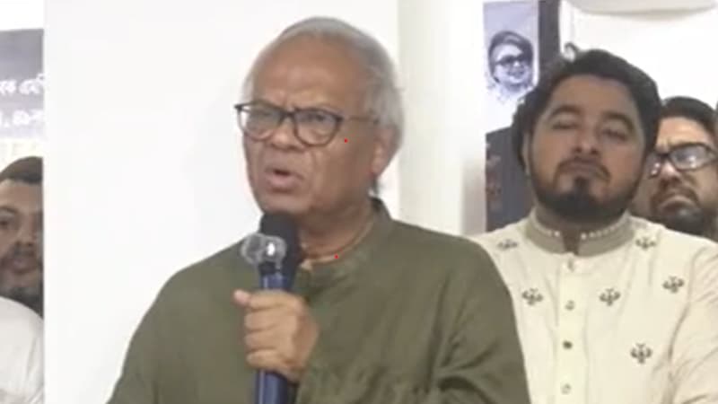 ফায়দা লুটতে গিয়ে বারবার হোঁচট খায় জামায়াত: রিজভী ফায়দা লুটতে গিয়ে বারবার হোঁচট খায় জামায়াত: রিজভী