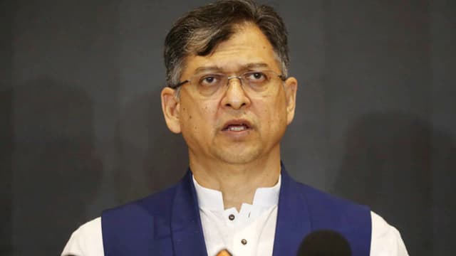 লং মার্চ না করে আলোচনায় আসুন, বিরোধী দলকে স্বরাষ্ট্রমন্ত্রী লং মার্চ না করে আলোচনায় আসুন, বিরোধী দলকে স্বরাষ্ট্রমন্ত্রী