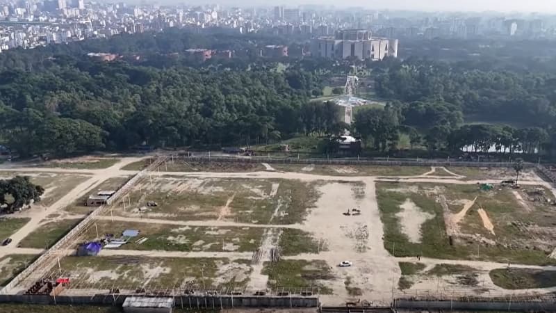 পুরোনো বাণিজ্যমেলা মাঠের মালিকানা নিয়ে গণপূর্ত-শেকৃবির বিরোধ পুরোনো বাণিজ্যমেলা মাঠের মালিকানা নিয়ে গণপূর্ত-শেকৃবির বিরোধ