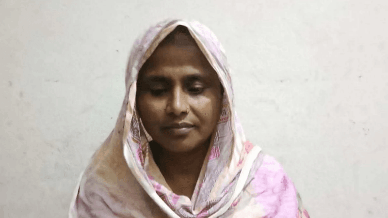 ২০ মামলার আসামি ‘মাদক সম্রাজ্ঞী’ মোমেলাসহ গ্রেফতার ২ ২০ মামলার আসামি ‘মাদক সম্রাজ্ঞী’ মোমেলাসহ গ্রেফতার ২