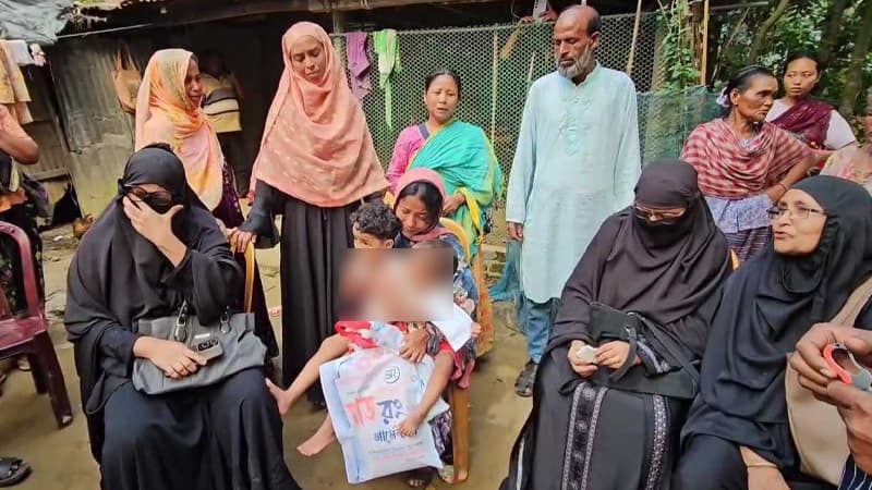 নেত্রকোনায় নিহত সাংবাদিকের পরিবারের পাশে ডেপুুটি স্পিকার নেত্রকোনায় নিহত সাংবাদিকের পরিবারের পাশে ডেপুুটি স্পিকার