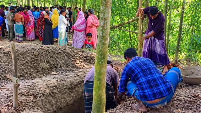 সম্পত্তি নিয়ে বিরোধ, বাবার দাফনে বাধা সন্তানদের সম্পত্তি নিয়ে বিরোধ, বাবার দাফনে বাধা সন্তানদের