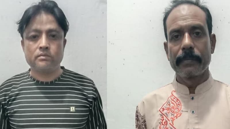 শেখ হাসিনার দেশে ফেরা নিয়ে মাইকিং, নওগাঁয় গ্রেফতার ২ শেখ হাসিনার দেশে ফেরা নিয়ে মাইকিং, নওগাঁয় গ্রেফতার ২