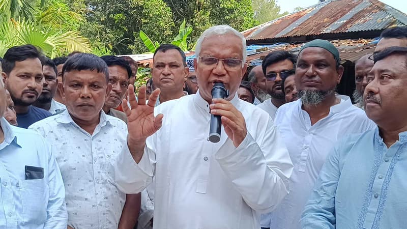 দেশে কেউ সংখ্যাগুরু বা সংখ্যালঘু নয়, সবাই বাংলাদেশি: সমাজকল্যাণমন্ত্রী দেশে কেউ সংখ্যাগুরু বা সংখ্যালঘু নয়, সবাই বাংলাদেশি: সমাজকল্যাণমন্ত্রী