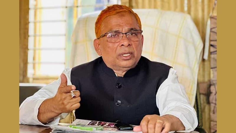 পাবনায় মিছিলের প্রস্তুতি, উপজেলা আ.লীগের সভাপতিসহ আটক ১৫ পাবনায় মিছিলের প্রস্তুতি, উপজেলা আ.লীগের সভাপতিসহ আটক ১৫